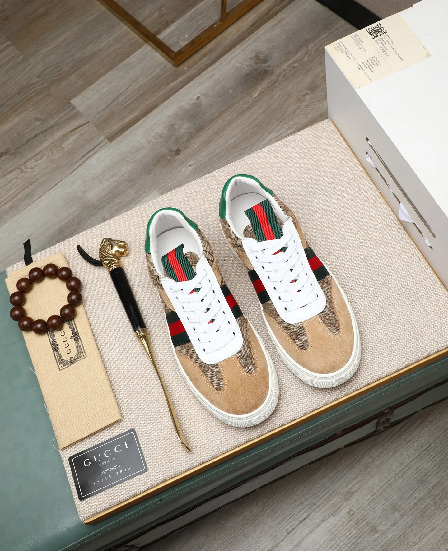 Men's men's shoes 💰440 GUCCI🔍🔍The latest model is on sale at the same time at the counter. Original calfskin imported from Italy, genuine leather lining, (high-end, noble, and classy) with exquisite workmanship. Sole: Original sole provided by the original factory, ⚠Exclusive double-layer movable molded sole super comfortable⚠, real shot 🎬The real thing is better🔍🔍"High quality·Follow the order" Code number 38-44
